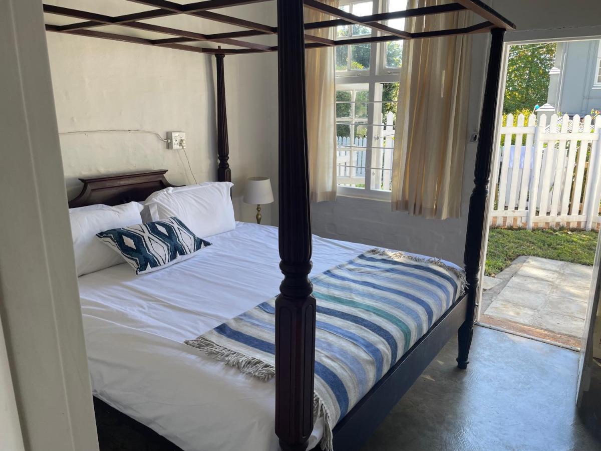 Clarendon Manor And Cottages 호윅 외부 사진