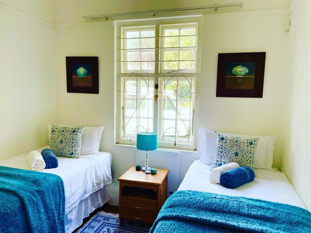 Clarendon Manor And Cottages 호윅 외부 사진