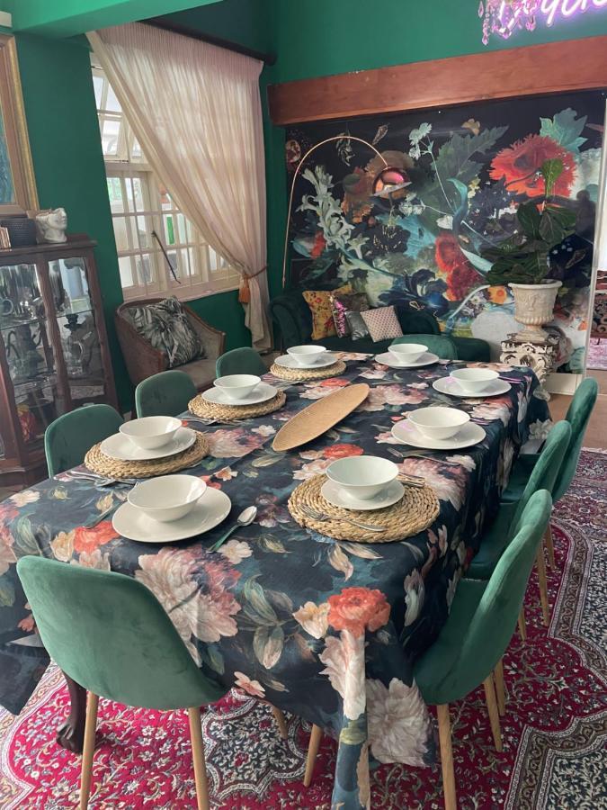 Clarendon Manor And Cottages 호윅 외부 사진